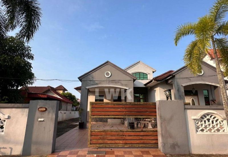 Tanjung Mas, Pengkalan Chepa, Kelantan 1 Storey Bungalow For Sale FULLY FURNISHED
