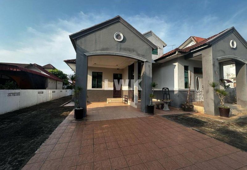 Tanjung Mas, Pengkalan Chepa, Kelantan 1 Storey Bungalow For Sale FULLY FURNISHED