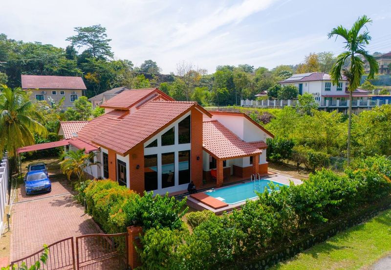 Sungai Buloh Country Resort