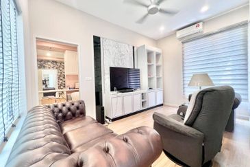 Parkfield Residences, Tropicana Heights