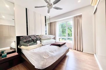 Parkfield Residences, Tropicana Heights