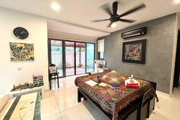 Bangi Lakehill Villas