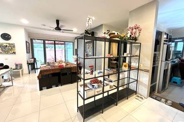 Bangi Lakehill Villas