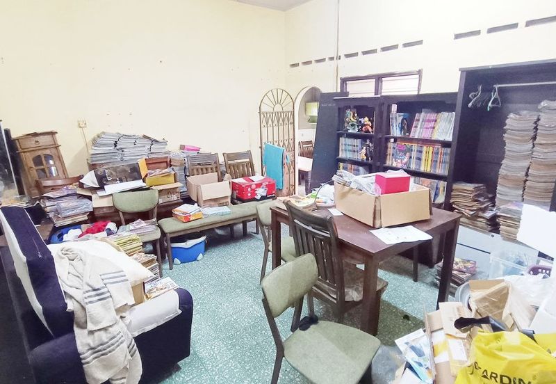 AU 1 (Datuk Keramat)