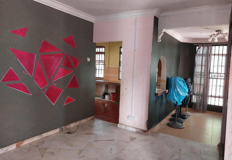 Taman Pantai Sepang Putra, Bagan Lalang 1 Sty Bungalow For Sale BELOW MARKET