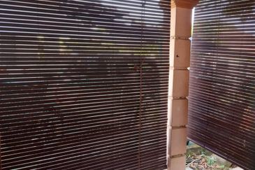 Taman Pantai Sepang Putra, Bagan Lalang 1 Sty Bungalow For Sale BELOW MARKET