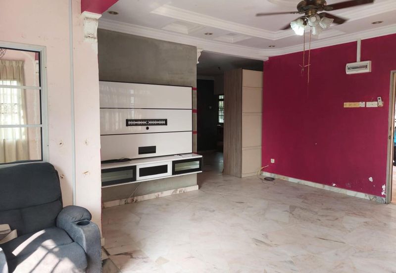 Taman Pantai Sepang Putra, Bagan Lalang 1 Sty Bungalow For Sale BELOW MARKET