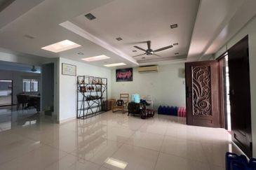 Taman Tasik Semenyih (Lake Residence)