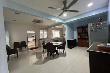 Taman Tasik Semenyih (Lake Residence)