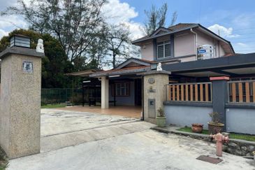 Taman Tasik Semenyih (Lake Residence)