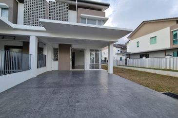 Penduline @ Bandar Rimbayu