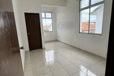 Seksyen 30, Shah Alam