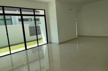 Tenderfields @ Eco Majestic