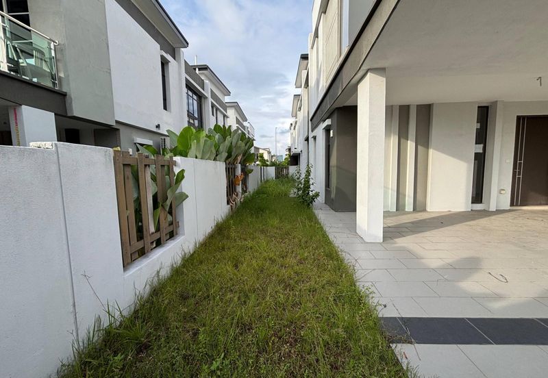 Frossa @ Setia Ecohill 2