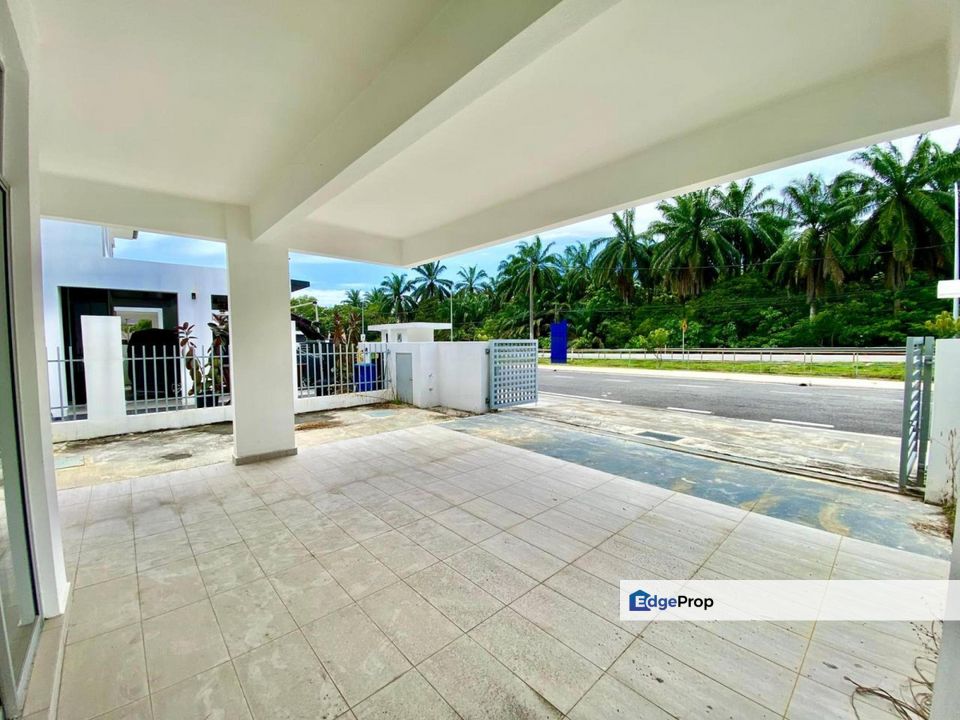 Laman Sutera, Seksyen U15, Shah Alam 2 Storey Semi D For Sale FACING OPEN, Selangor, Putra Heights