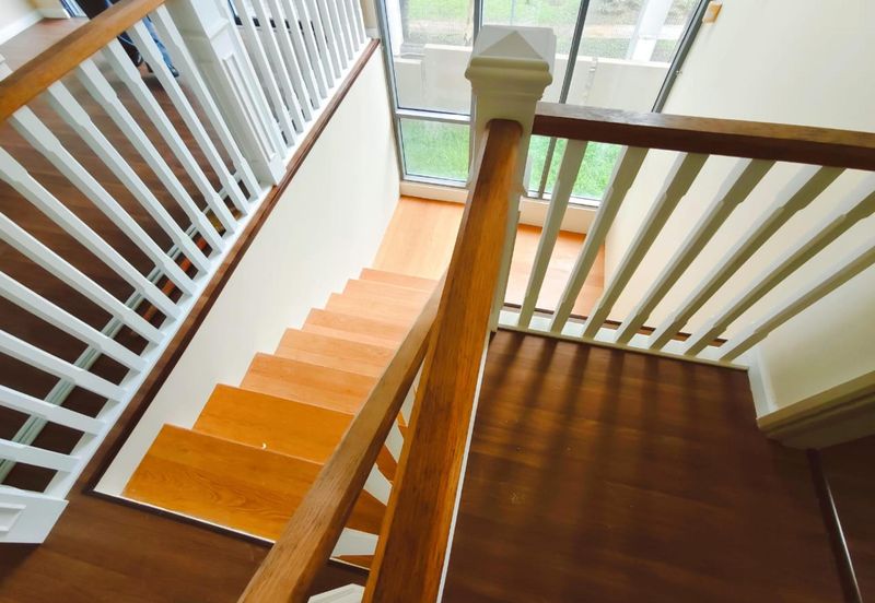 Summerglades, Perdana Lakeview West