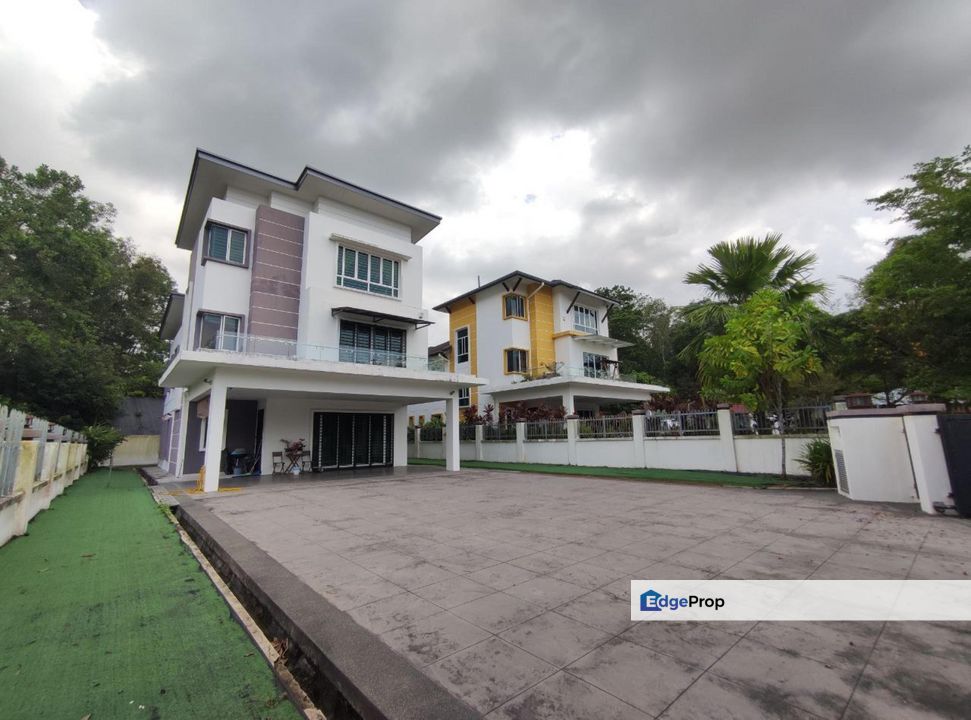 Taman Taming Mutiara 3, Bandar Sungai Long 3 Storey Bungalow For Sale RENOVATED, Selangor, Kajang