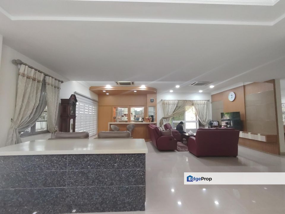 Taman Villa Heights, Kajang 2 Storey Bungalow For Sale SPACIOUS, Selangor, Kajang