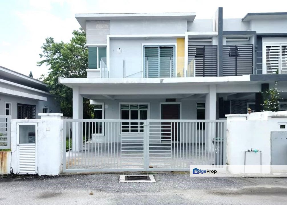 D'Palma, Sikamat, Seremban 2 Storey Semi D For Sale GOOD CONDITION, Negeri Sembilan, Seremban