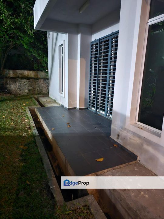D'Palma, Sikamat, Seremban 2 Storey Semi D For Sale GOOD CONDITION, Negeri Sembilan, Seremban
