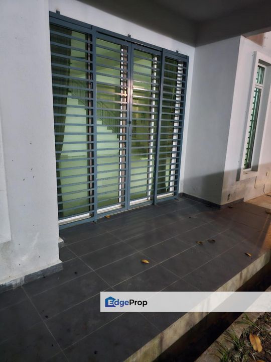 D'Palma, Sikamat, Seremban 2 Storey Semi D For Sale GOOD CONDITION, Negeri Sembilan, Seremban