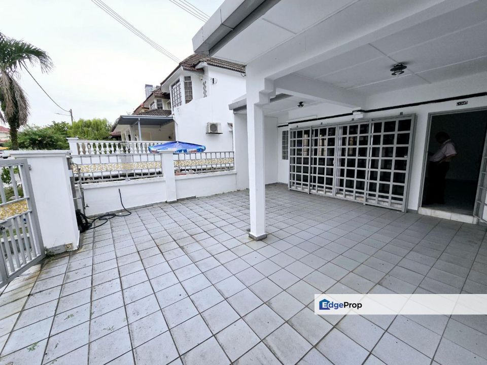 Jalan Tempua, Bandar Puchong Jaya Double Storey Terrace For Sale FACING OPEN, Selangor, Puchong