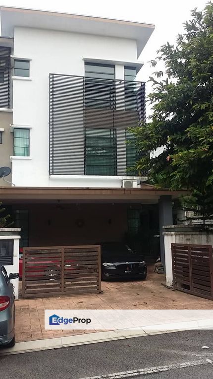Jelutong Heights, Bukit Jelutong 3 Storey Semi D For Sale STRATEGIC LOCATION, Selangor, Bukit Jelutong