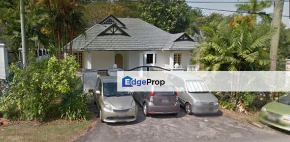 SS 19, Subang Jaya 1.5 Storey Bungalow For Sale END LOT SPACIOUS, Selangor, Subang Jaya