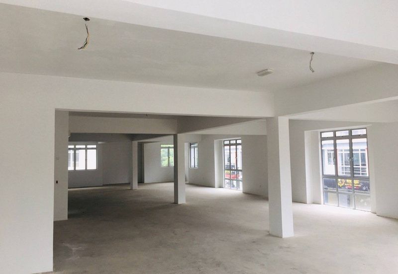 Salak Perdana Business Park