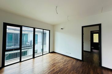 Vittaria, Setia Eco Glades