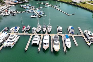 Avillion Admiral Cove