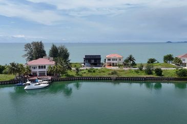 Avillion Admiral Cove