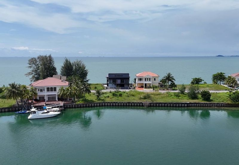 Avillion Admiral Cove