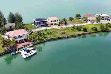 Avillion Admiral Cove