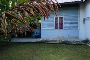 PJ Old Town, Petaling Jaya Single Storey Bungalow For Sale STRAETGIC LOCATION