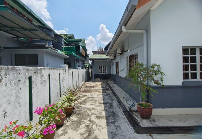 Seksyen 1, Petaling Jaya