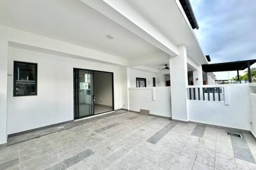 Robin @ Bandar Rimbayu