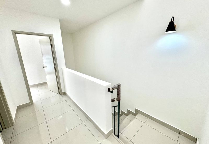 Robin @ Bandar Rimbayu