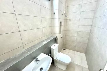 Robin @ Bandar Rimbayu