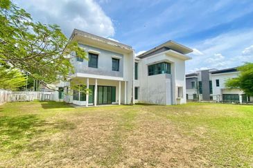 Cahaya SPK, Seksyen U9