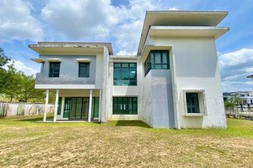 Cahaya SPK, Seksyen U9