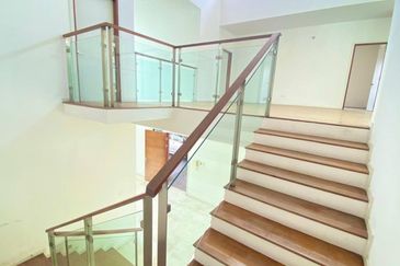 Cahaya SPK, Seksyen U9