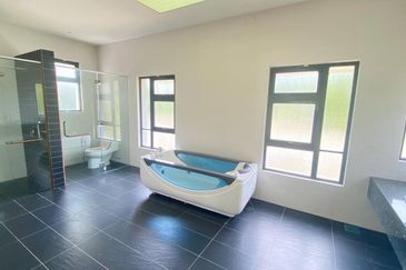 Cahaya SPK, Seksyen U9