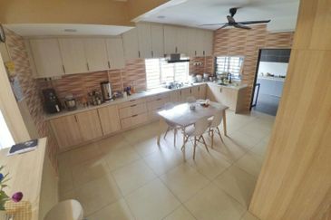 Taman Tasik Semenyih (Lake Residence)