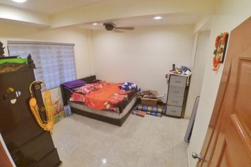 Taman Tasik Semenyih (Lake Residence)