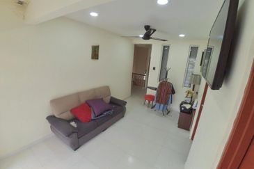 Taman Tasik Semenyih (Lake Residence)