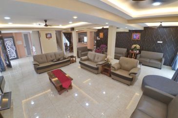 Taman Tasik Semenyih (Lake Residence)