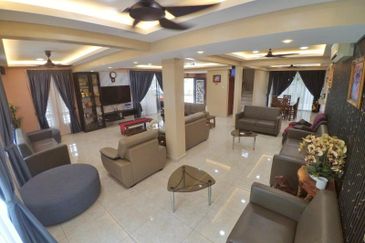 Taman Tasik Semenyih (Lake Residence)