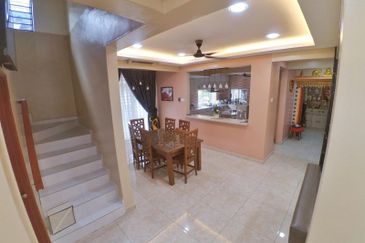 Taman Tasik Semenyih (Lake Residence)