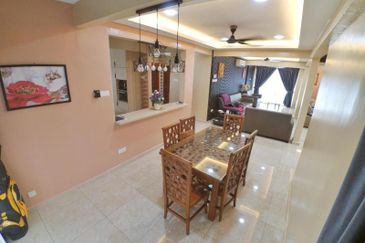 Taman Tasik Semenyih (Lake Residence)